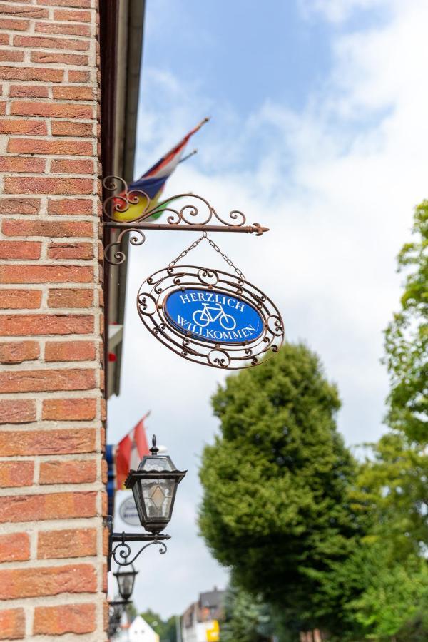 Hotel Landhaus Knappmann Essen Exteriör bild